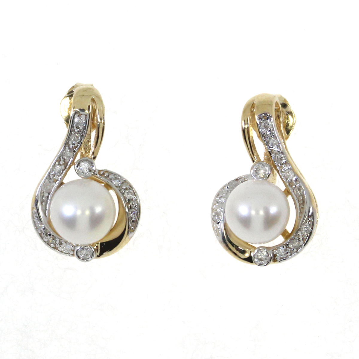 Elegant freshwater 6 mm pearl earrings set in 14k white gold with .13 total ct diamonds.