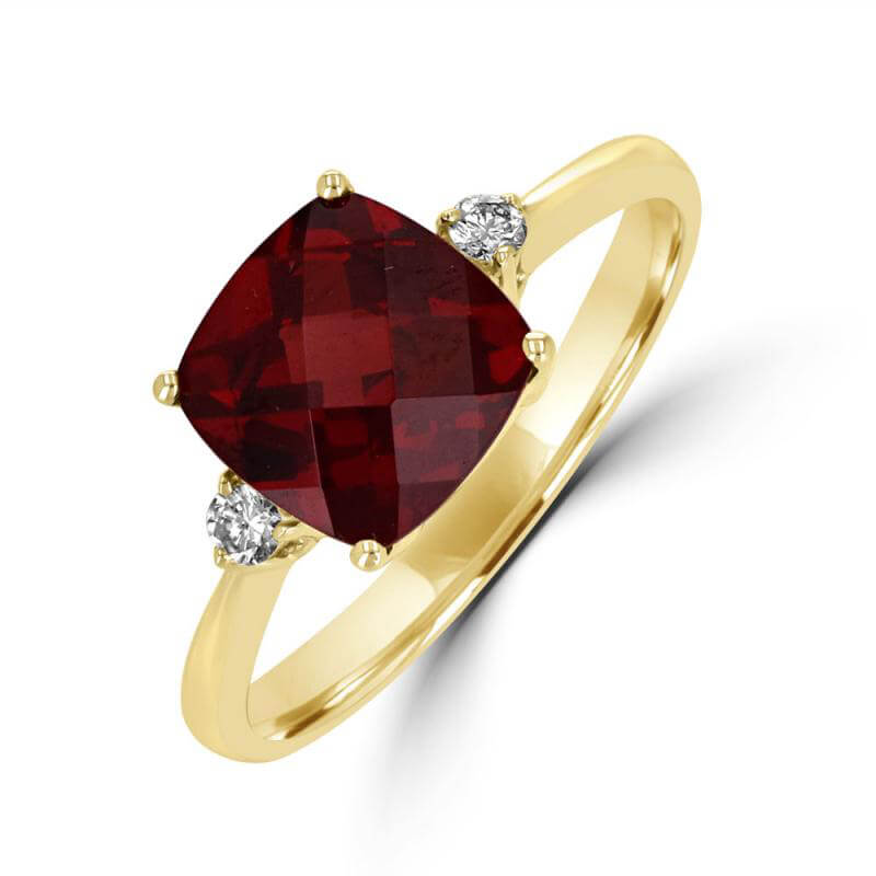 8MM CUSHION GARNET AND ONE ROUND DIAMOND ON EACH SIDE RING