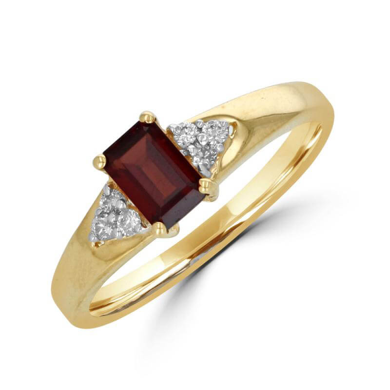 4X6 BAGU GARNET & 3RND DIA RING