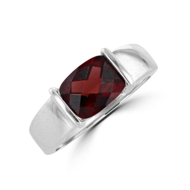OCTAGON GARNET HALF BEZEL RING