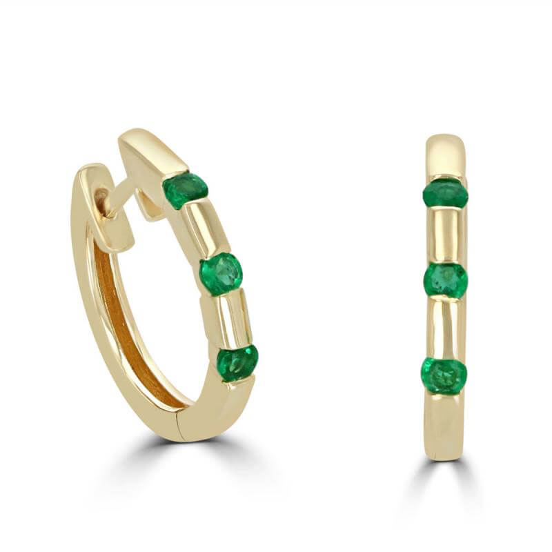 3RND EMERALD HUG EARR